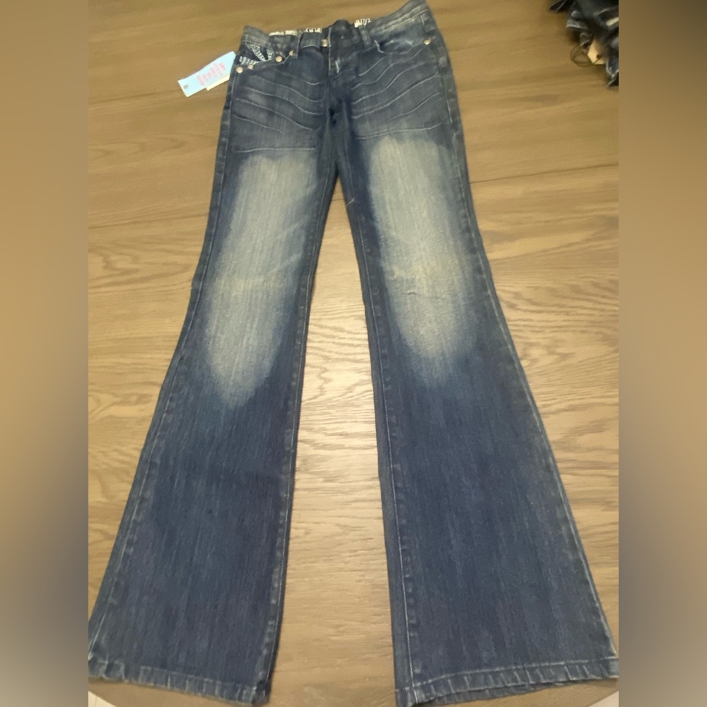 ROCK AND REPUBLIC VINTAGE JEANS